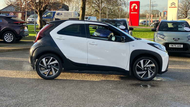 Toyota Aygo X 1.0 VVT-i Edge 5dr Petrol Hatchback